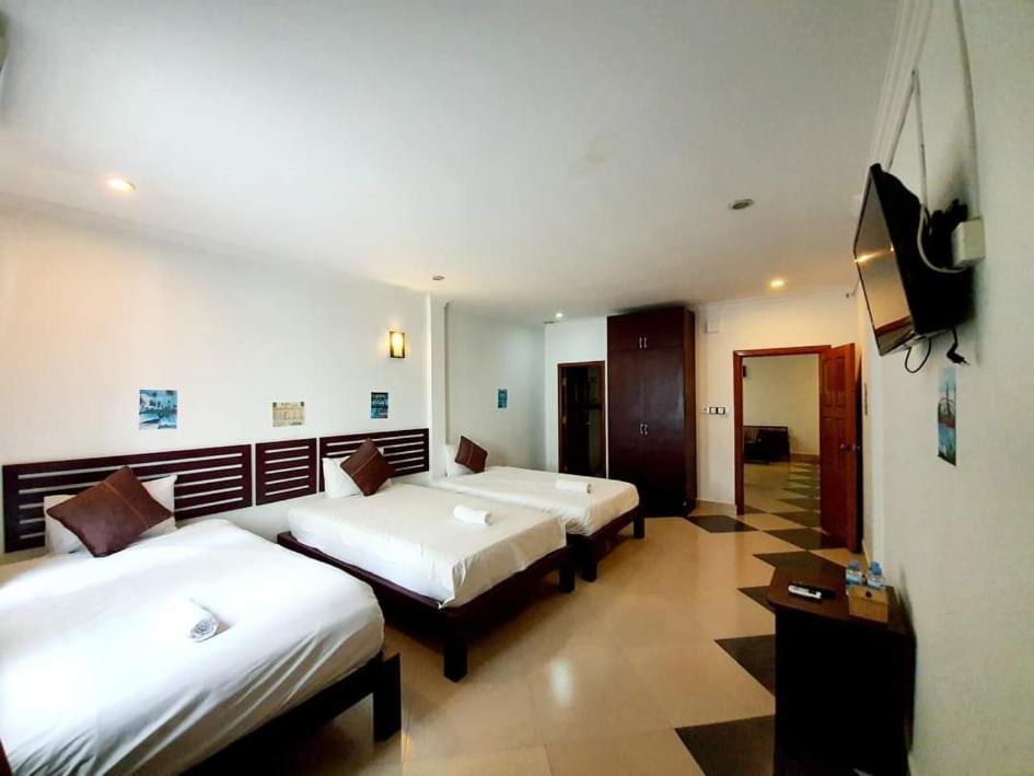 Aime House & Niisaii Apartment Phnom Penh Bagian luar foto