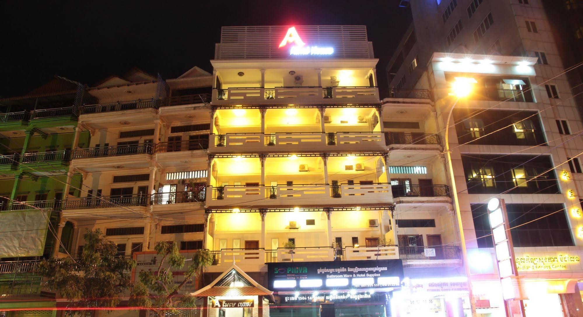 Aime House & Niisaii Apartment Phnom Penh Bagian luar foto