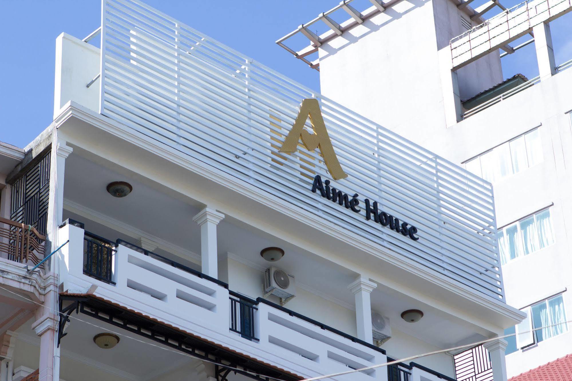 Aime House & Niisaii Apartment Phnom Penh Bagian luar foto
